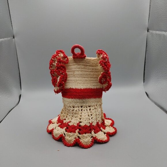 Vintage Crochet White and Red Pot Holder Potholder - Picture 2 of 5